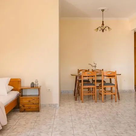 Kallithea & Apartment