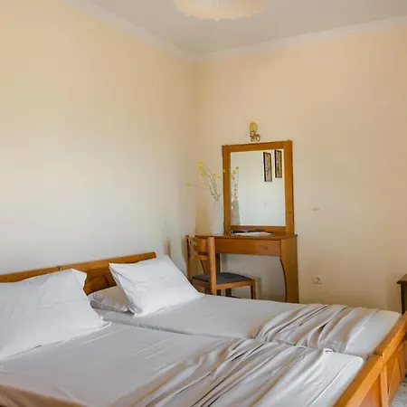 Kallithea & Apartment Lakithra
