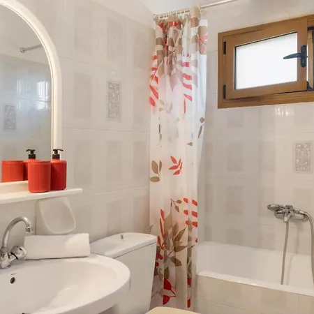 Apartamento Kallithea & *