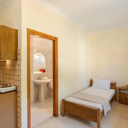 Kallithea & Apartamento Lakíthra