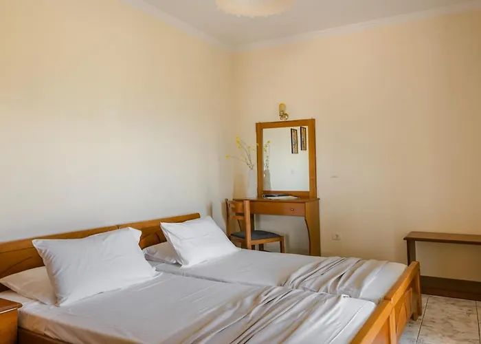 Kallithea & Apartman Lakíthra