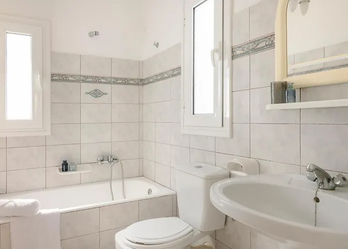 Apartman Kallithea & *